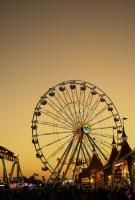 Ferris Wheel Sunset�